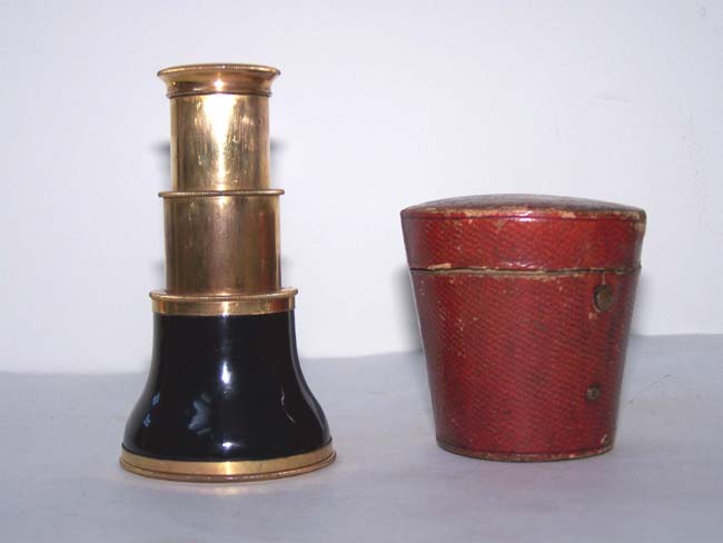 A Fine Georgian Two-Draw Monocular circa 1790-1820.